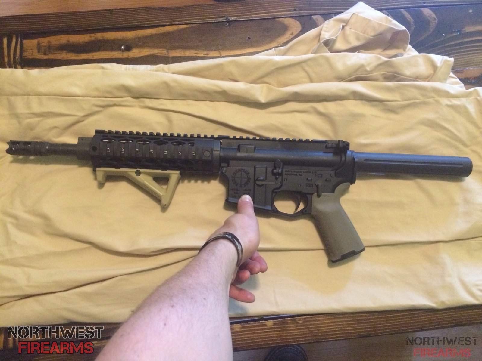 AR pistol2