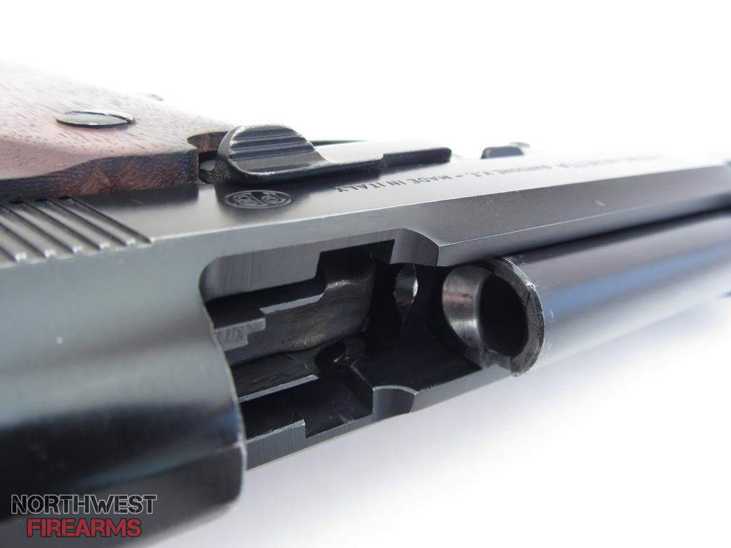 breech_zpse5de37e2.jpg
