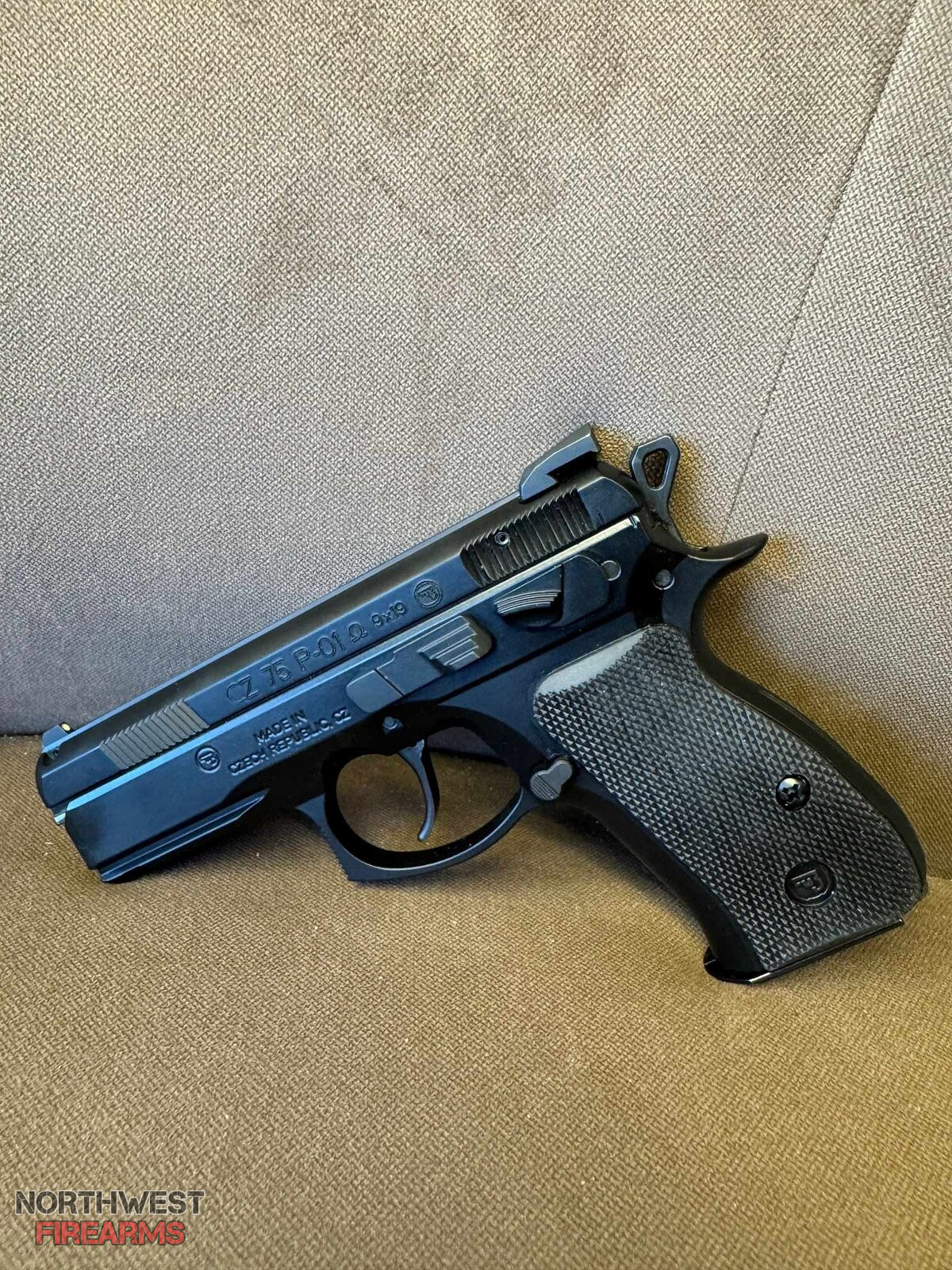 CZ2.jpg