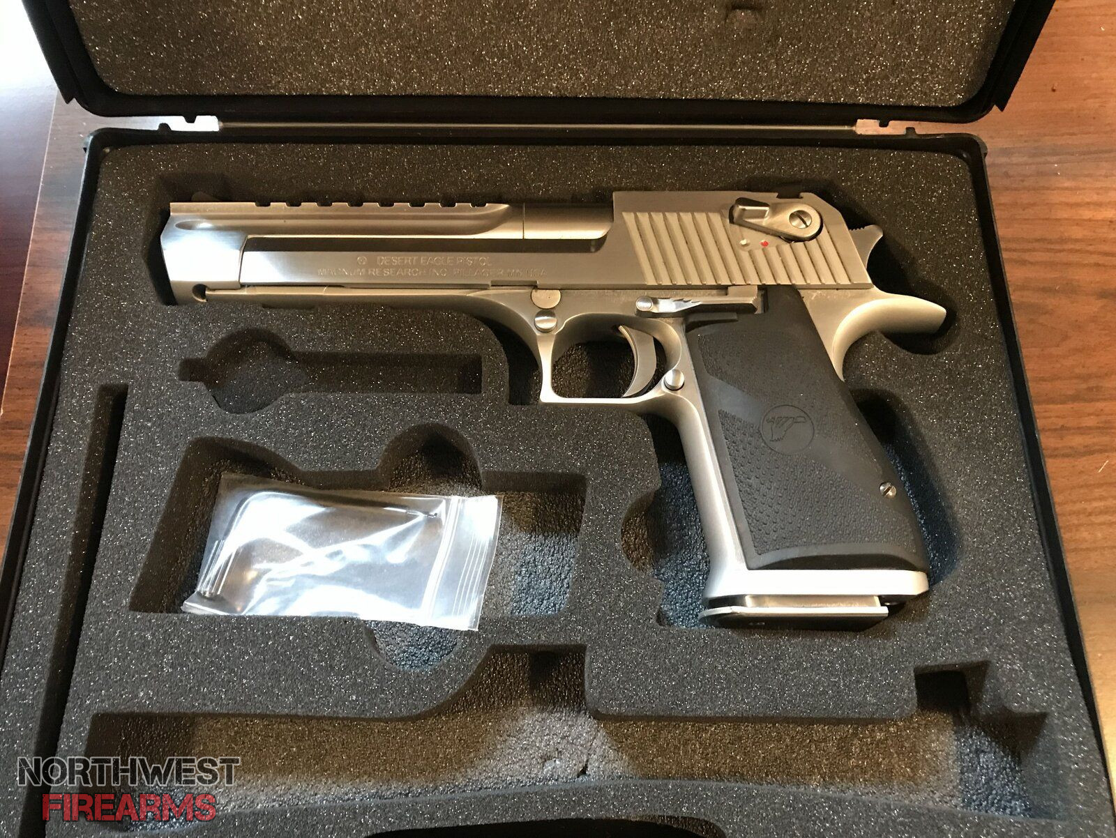 Deagle1.jpg