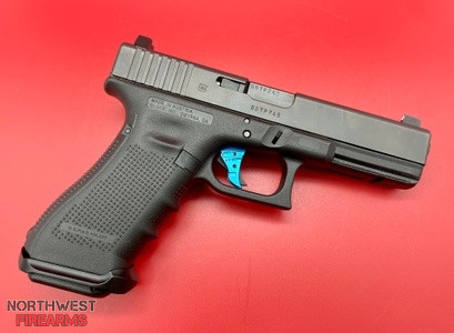 Glock 17.jpg