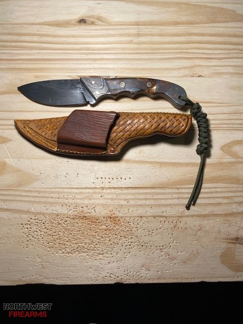 Knife2.jpg