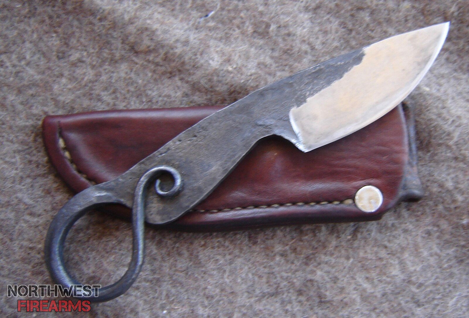 Rat tailed Knife