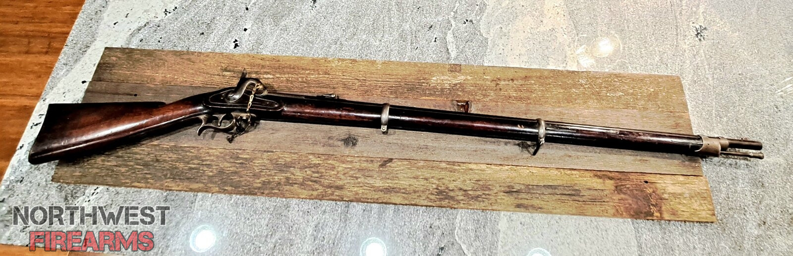 sig24.jpg