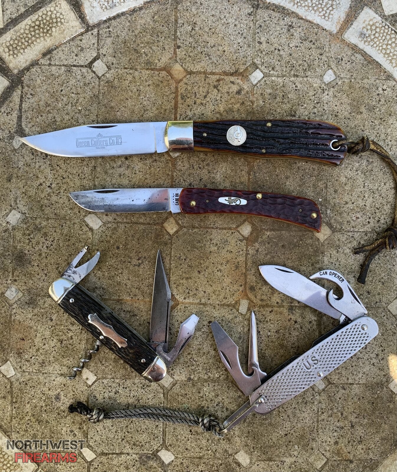 Some favorite folding knives.