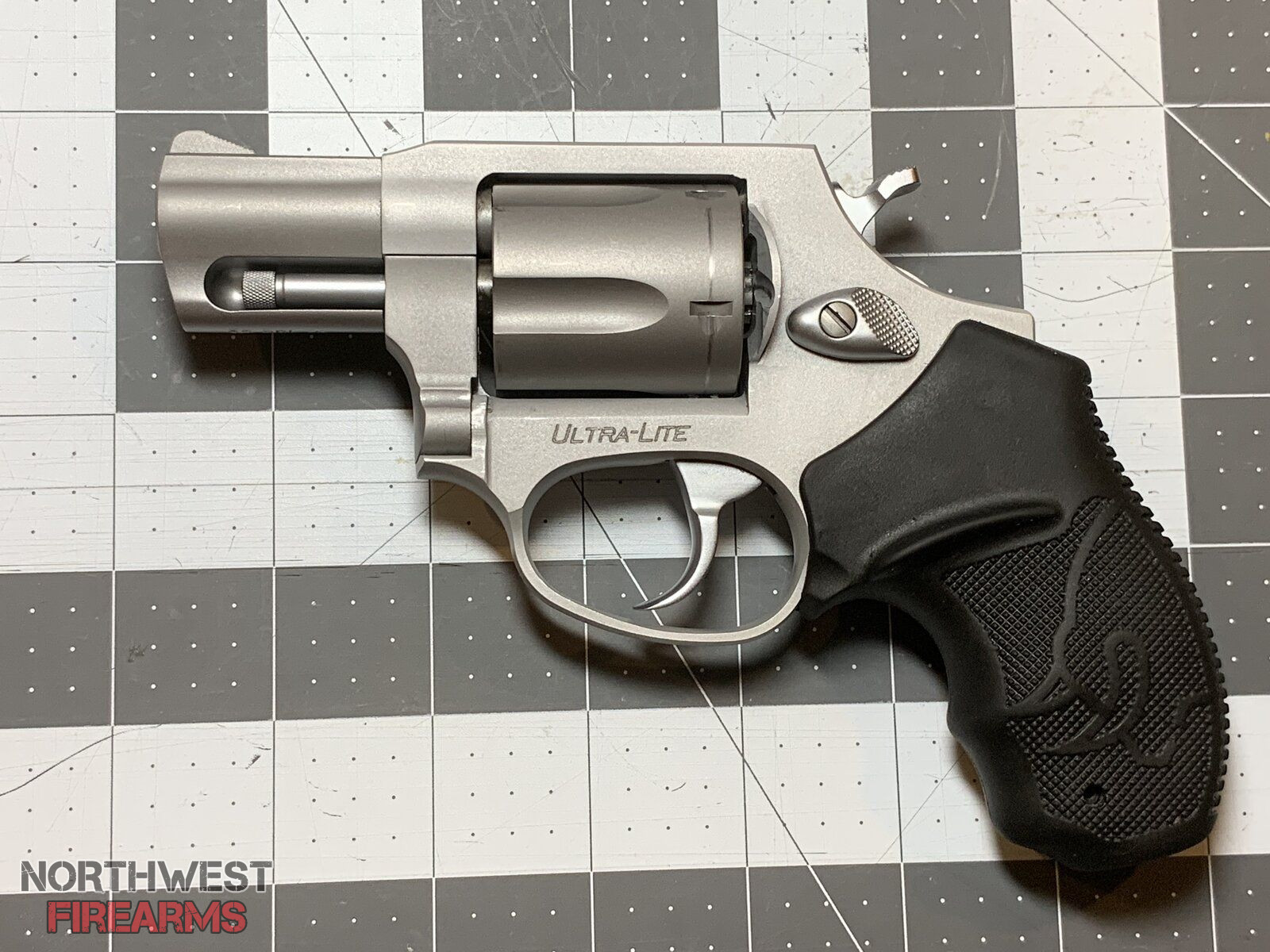 Taurus M85 Ultra-Lite Left Side.jpeg