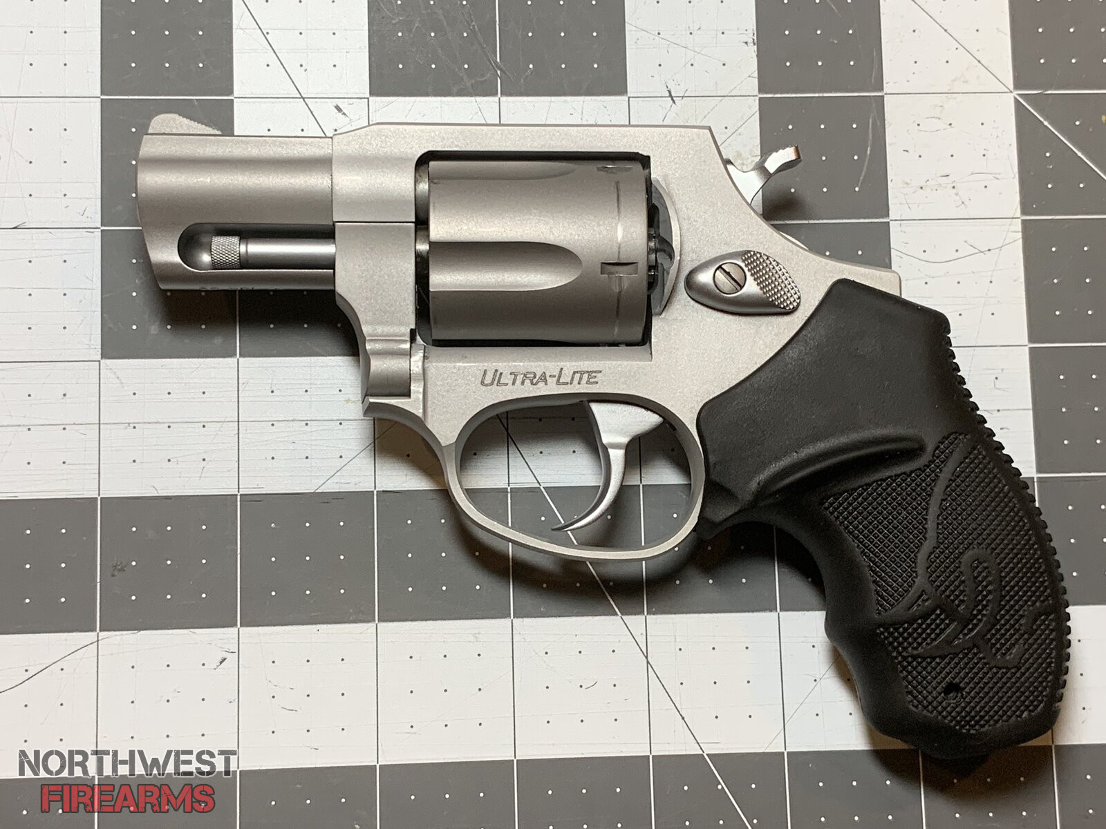 Taurus M85 Ultra-Lite Left Side.jpeg