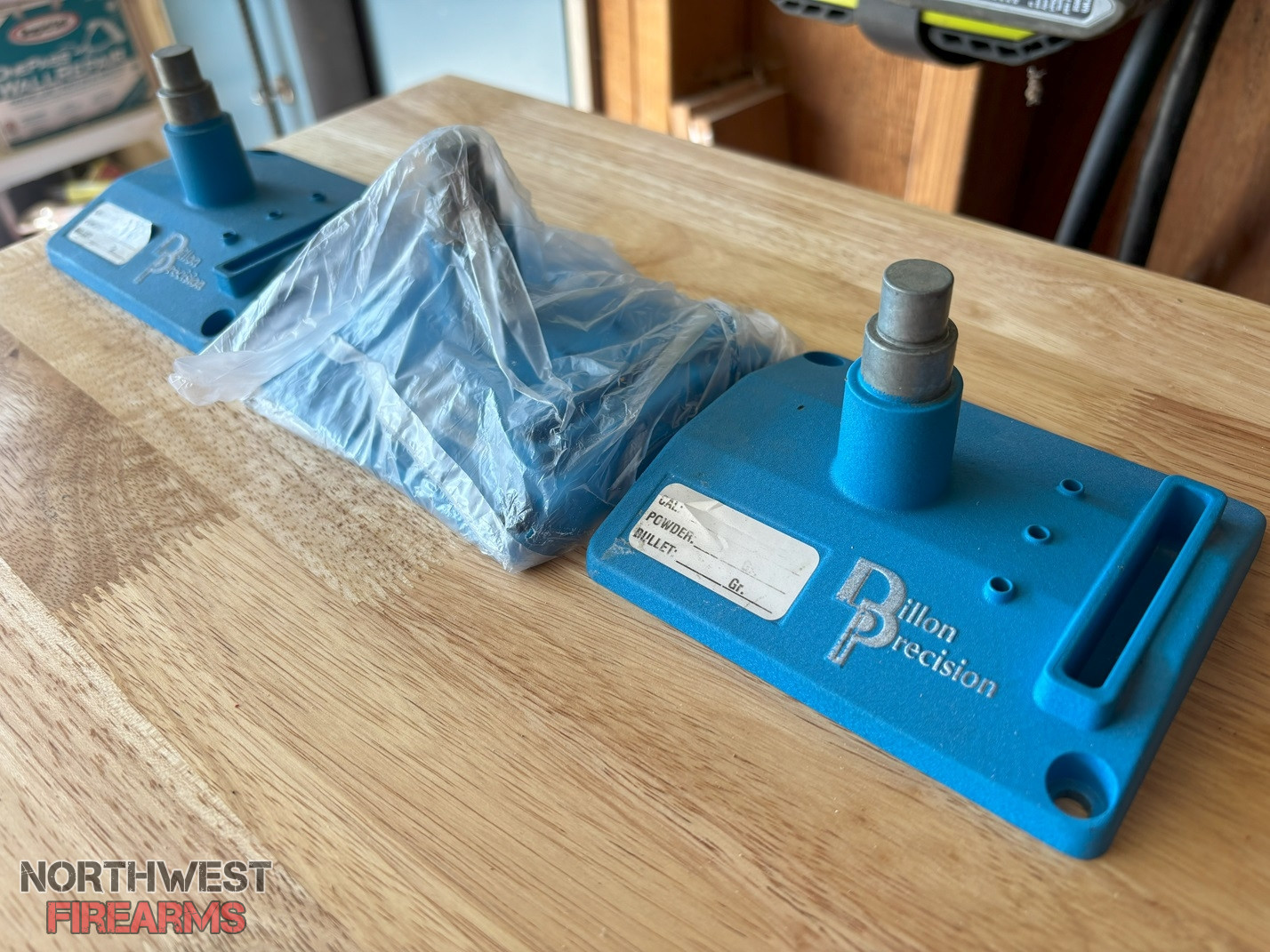 toolstand2.jpg